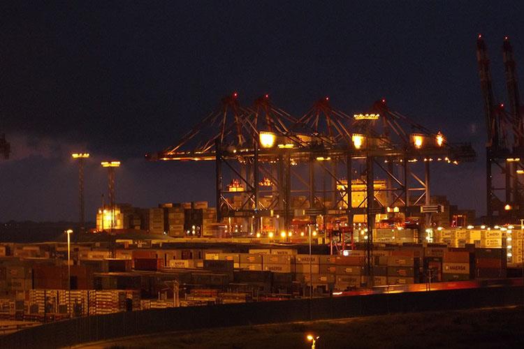 La importància de la maquinària d'enginyeria post market.jpg The importance of engineering machinery post market.jpg