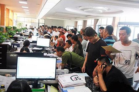 Les comandes de la grua de fosa metalúrgica de Yindeen mostren una tendència d'expansió.jpg Henan yuntian metallurgical casting crane orders show a blowout trend.jpg