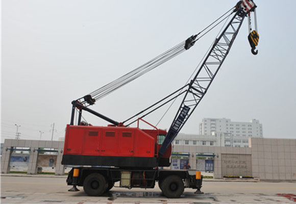 Goma Tyred Harbor Crane