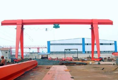 Grua de gantry monocomandament exterior MH a 32 tones